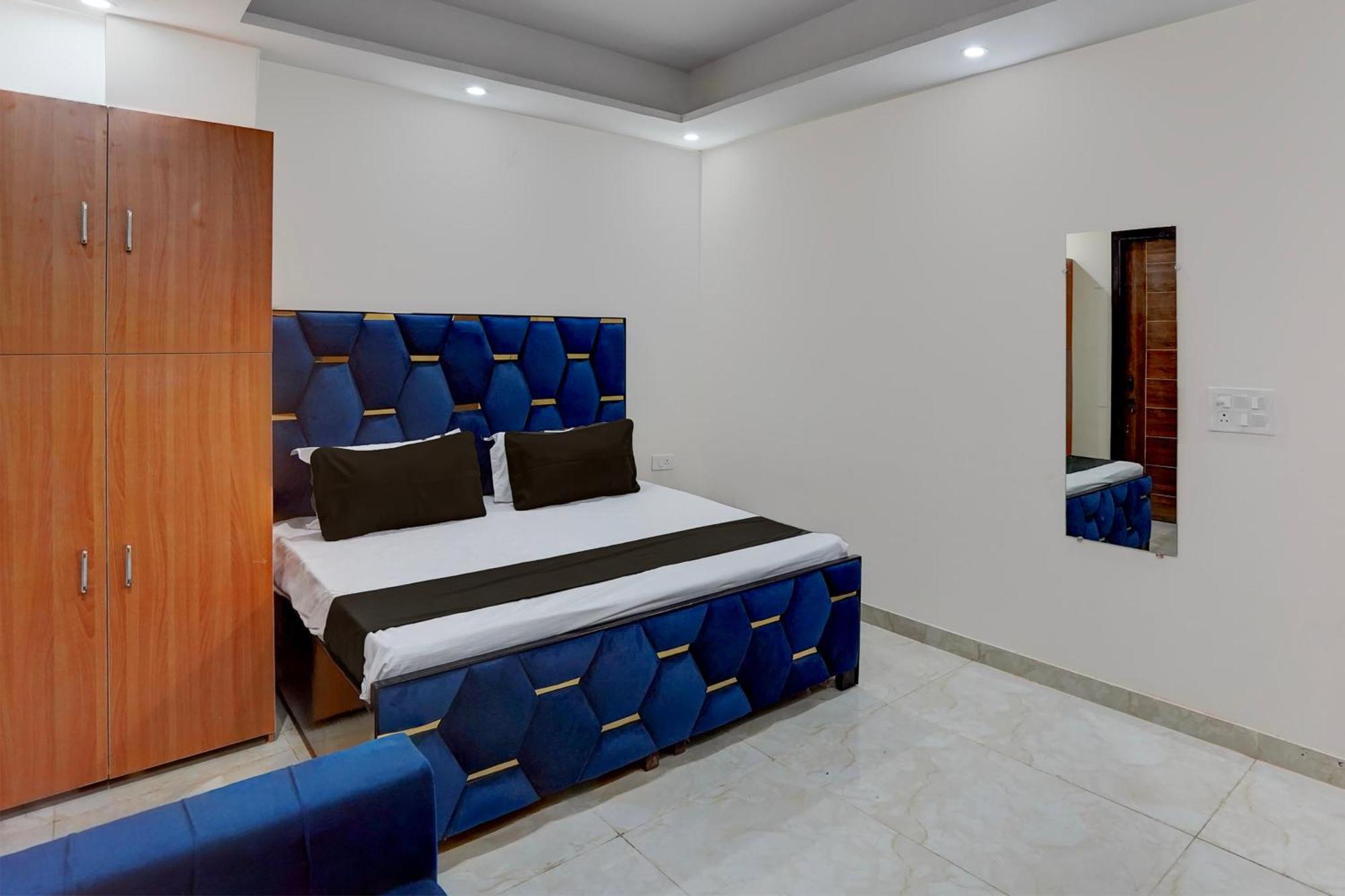 Hotel O R.N Residency Hotel Ghaziabad Eksteriør billede