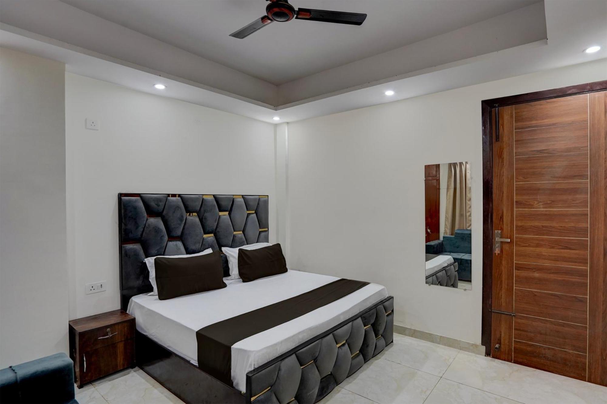 Hotel O R.N Residency Hotel Ghaziabad Eksteriør billede